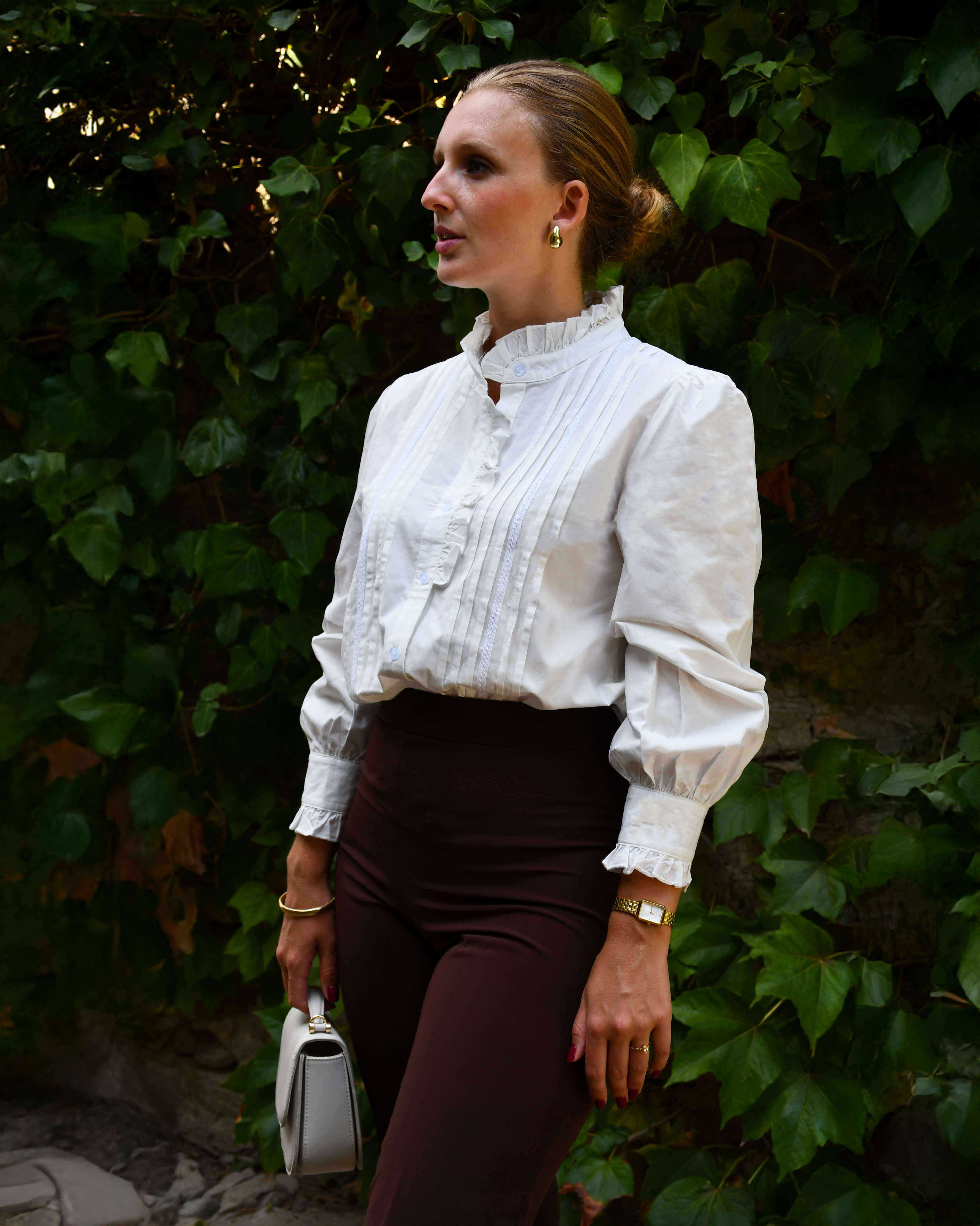 Victoriaans blouse met kraag