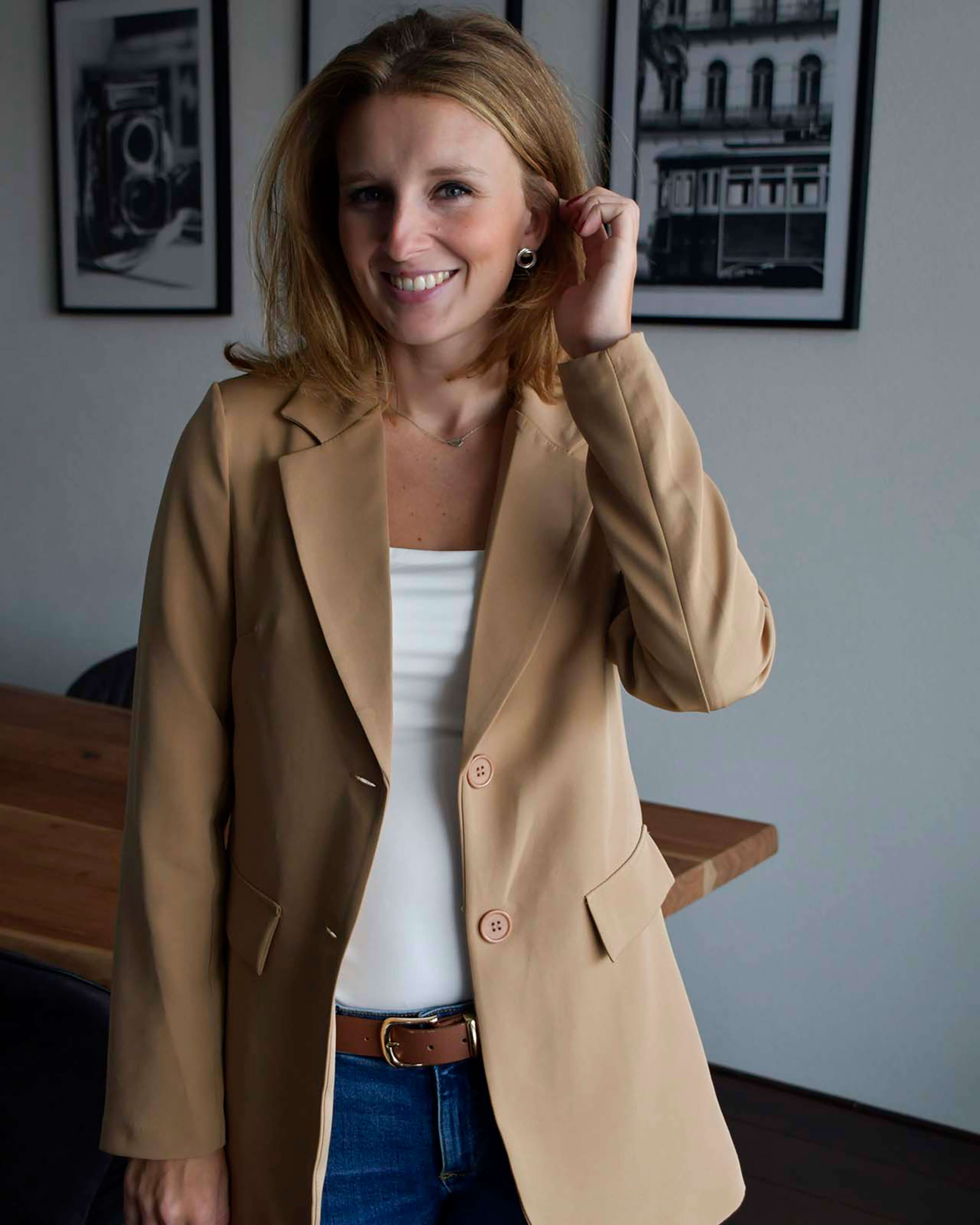 Straight-fit blazer camel